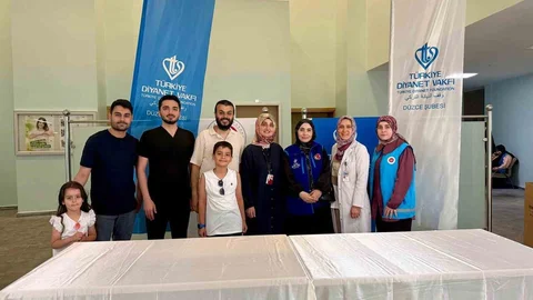 Düzce Hastanesinde Aşure İkramı Yapıldı