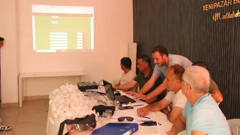 Yenipazar'da Halı Saha Turnuvası Fikstürü Çekildi