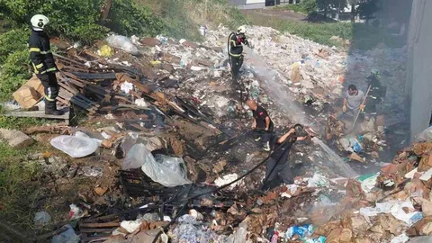 Zonguldak'ta Çöp Yangını Çıktı