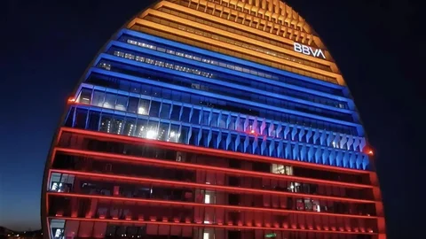 Garanti BBVA Venezuela'da Depremzedelere Destek Oluyor