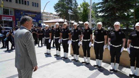 İçişleri Bakanı Bayburt'ta Ziyaretlerde Bulundu