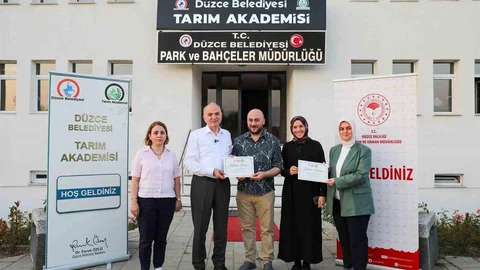 Düzce'de Siyez Buğdayı Hasadı Yapıldı