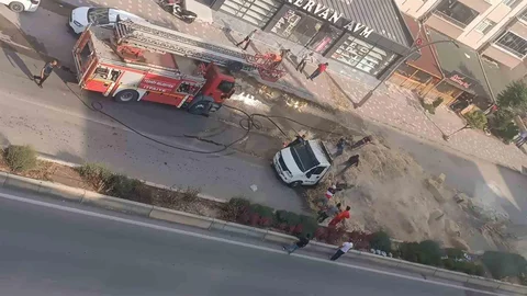 Yerköy'de Saman Yüklü Kamyon Yangını