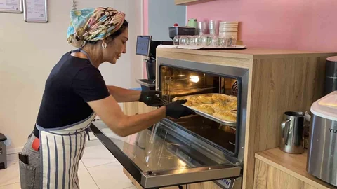 Mersin'de Kadın Girişimci Kendi İşini Kurdu