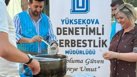 Yüksekova'da Aşure İkramı Etkinliği