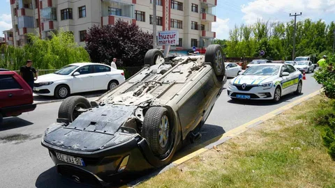 Kastamonu'da Otomobil Takla Attı