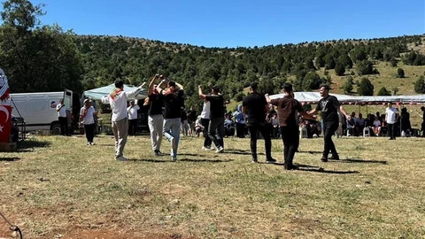 Beyşehir'de Geleneksel Şenlik Coşkusu