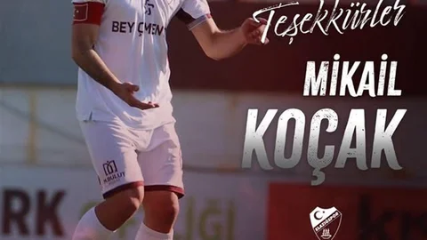 Elazığspor 12 Futbolcusuyla Veda Etti