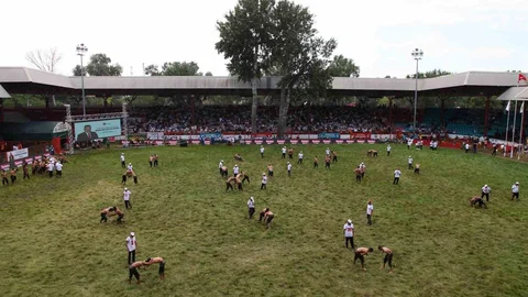 Kırkpınar'da Çeyrek Finalistler Belli Oldu