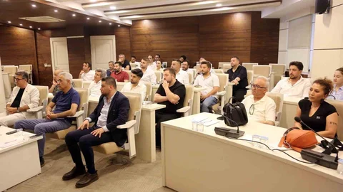 Sivas'ta Sigorta Acenteleri Toplandı