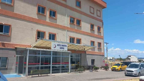 Ezine'de Hastane Tuvaletinde Bebek Cesedi Bulundu