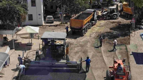 Muğla'da Üstyapı Çalışmaları Devam Ediyor