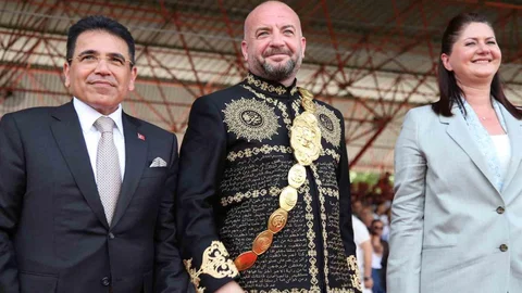 Kırkpınar'da Altın Kemeri Kazandı