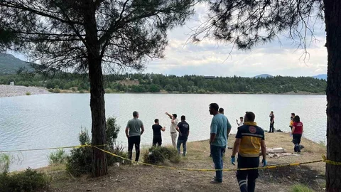 Burdur'da Barajda Kaybolan Genç İçin Arama Başlatıldı