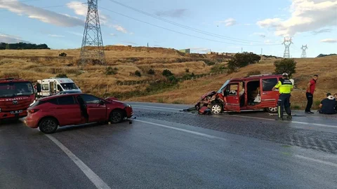 Bilecik'te Trafik Kazası: 4 Yaralı