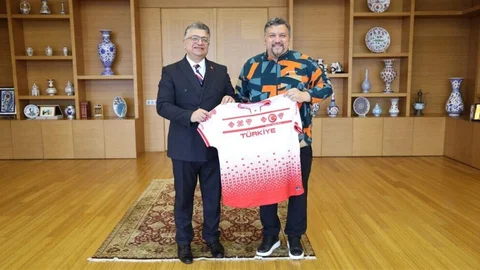 Kütahya'da Curling Milli Takımı Başarı Elde Etti