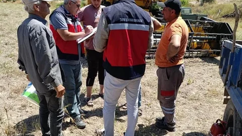 Kütahya Gediz'de Biçerdöver Kontrolleri Devam Ediyor