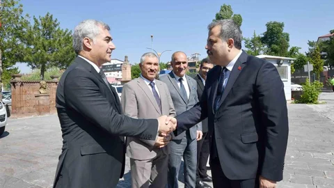 Ahlat'ta Kaymakam Özgür Kaya Göreve Başladı