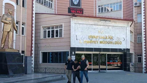 Sivas'ta FETÖ Hükümlüsü Yakalandı