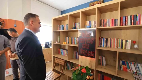 Muğla'da Kitap Kafe Açıldı