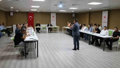 Erzincan'da Sera Yatırımcıları Toplandı