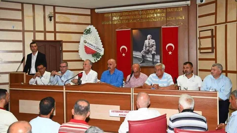 Mersin'de Muz Üreticileri Toplandı