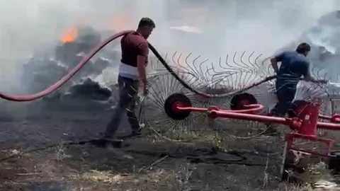 Burdur'da Samanlık Yangını Kontrol Altına Alındı