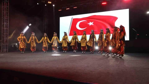 Samsun'da Halk Oyunları Festivali Başlıyor
