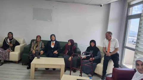 Kars'ta Huzurevi Ziyareti Gerçekleşti