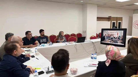 Erzincan'da Evde Sağlık Hizmetleri Toplantısı