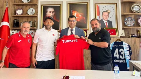 İşitme Engelliler Futsal Milli Takımı Kütahya'da