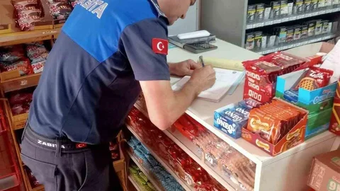 Koçarlı'da Market Denetimleri Devam Ediyor