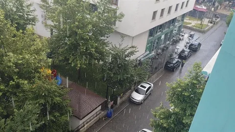 Bingöl'de Sağanak Yağış Etkili Oldu