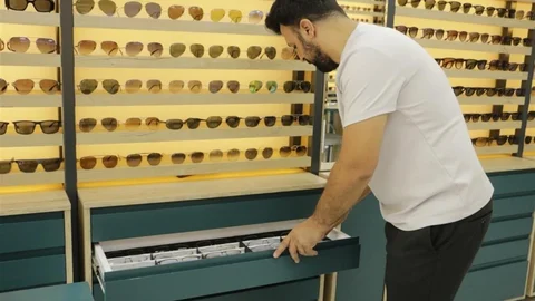 Diyarbakır'da Optik Sektöründe Başkan Değişikliği