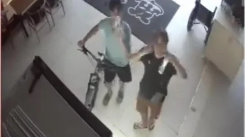 İki Çocuğun Örnek Davranışı Düzce'de Takdir Topladı