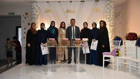 Bilecik'te Hafızlık Sevinci Yaşandı