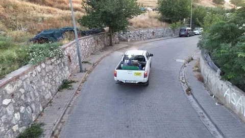 Efeler'de İlaçlama Çalışmaları Devam Ediyor
