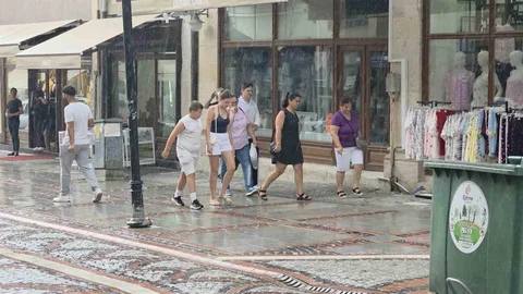 Kırklareli ve Edirne'de Sağanak Yağış Etkili Oldu