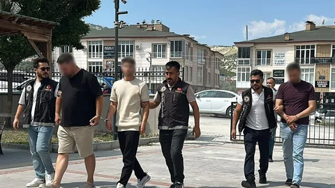 Burdur'da Uyuşturucu Ticareti Tutuklaması