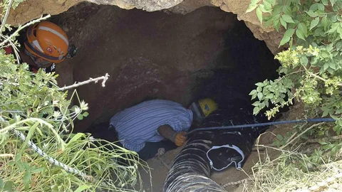 Çorum'da Define Arayan Şahıs Sıkıştı