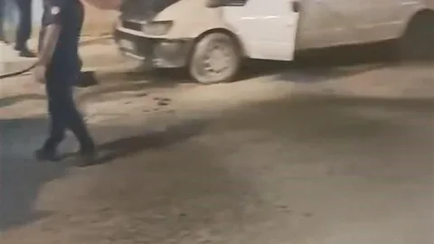 Elazığ'da Minibüste Yangın Çıktı
