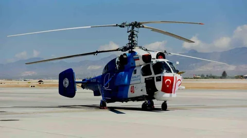 KKTC'ye Yangın Söndürme Helikopteri Teslimatı