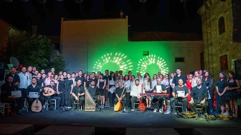 Manisa'da Sanat Dolu Final Gecesi