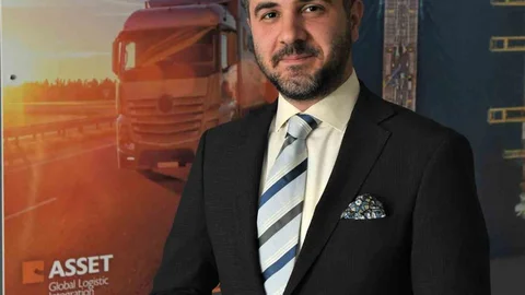 AB’ye vergisiz e-ihracatta ilk adım: "Türkiye’nin ilk elektronik A.TR belgesini düzenleyerek e-ihracatta tarihi bir ilke imza attık"