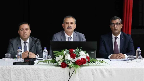 Ağrı’da Kamu Yatırımları Toplantısı Yapıldı