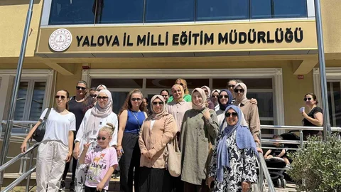Yalova'da Veliler İkili Eğitim İçin Toplandı