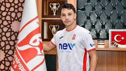 Balıkesirspor iç transferde 3 oyuncuyla sözleşme imzaladı