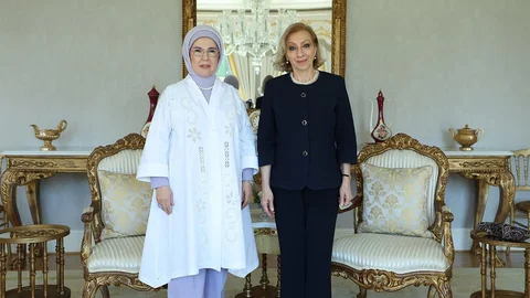 Emine Erdoğan, Lübnan Eşiyle Görüştü