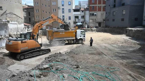 Mimar Sinan Katlı Otoparkı Isparta'da Başladı