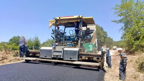 Bilecik'te Sıcak Asfalt Çalışmaları Başladı